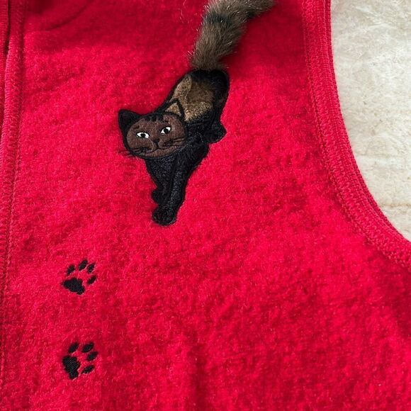 Red Boiled Wool Cat Sweater Vest - Picture 4 of 7